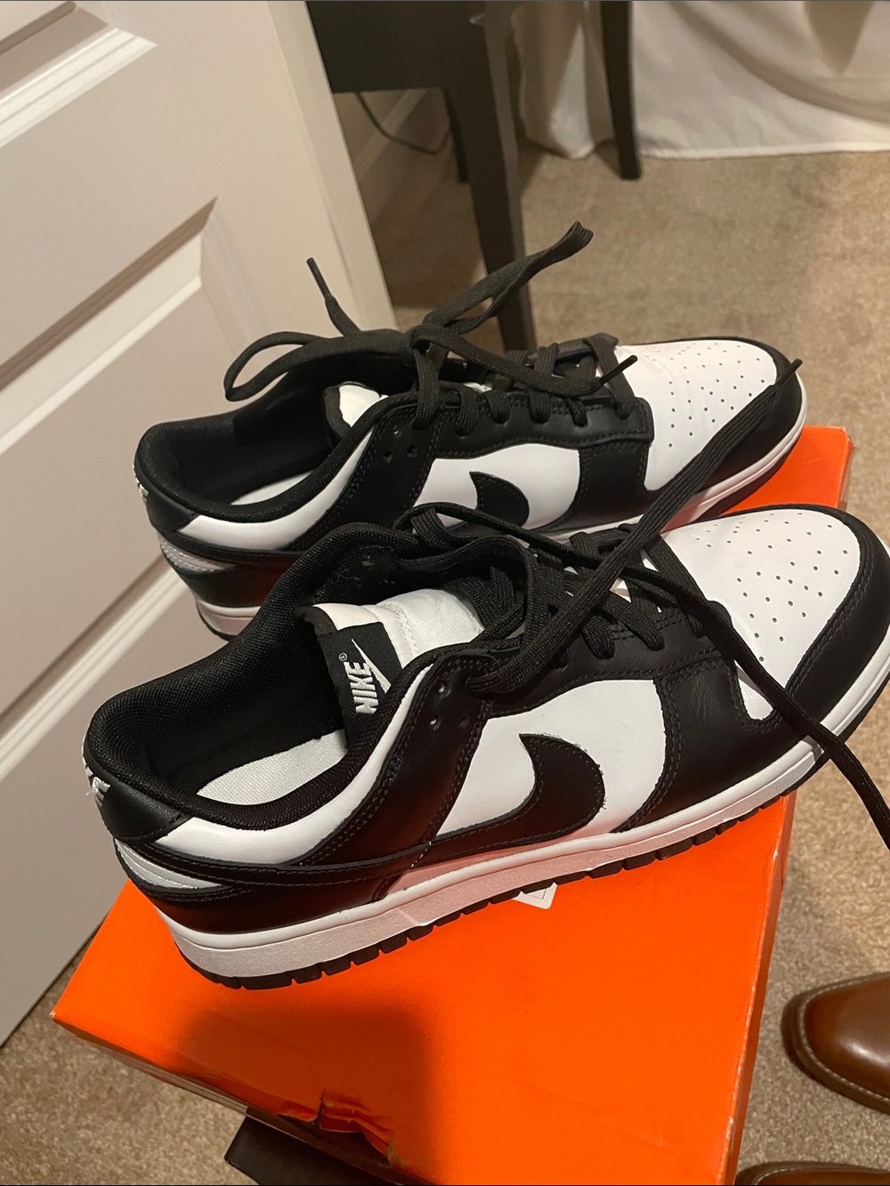 Nike dunk low retro like new